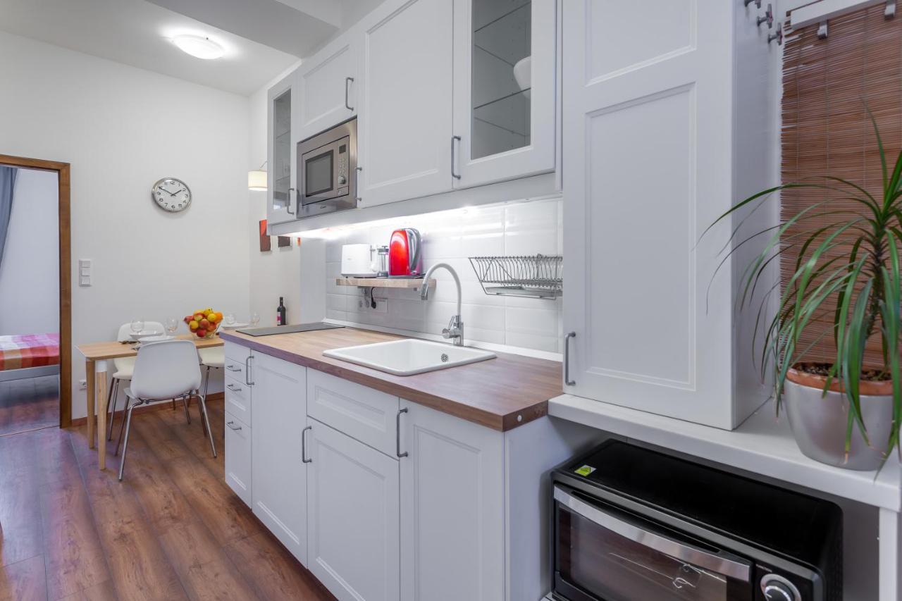 Central Avenue Apartment Budapešť Exteriér fotografie