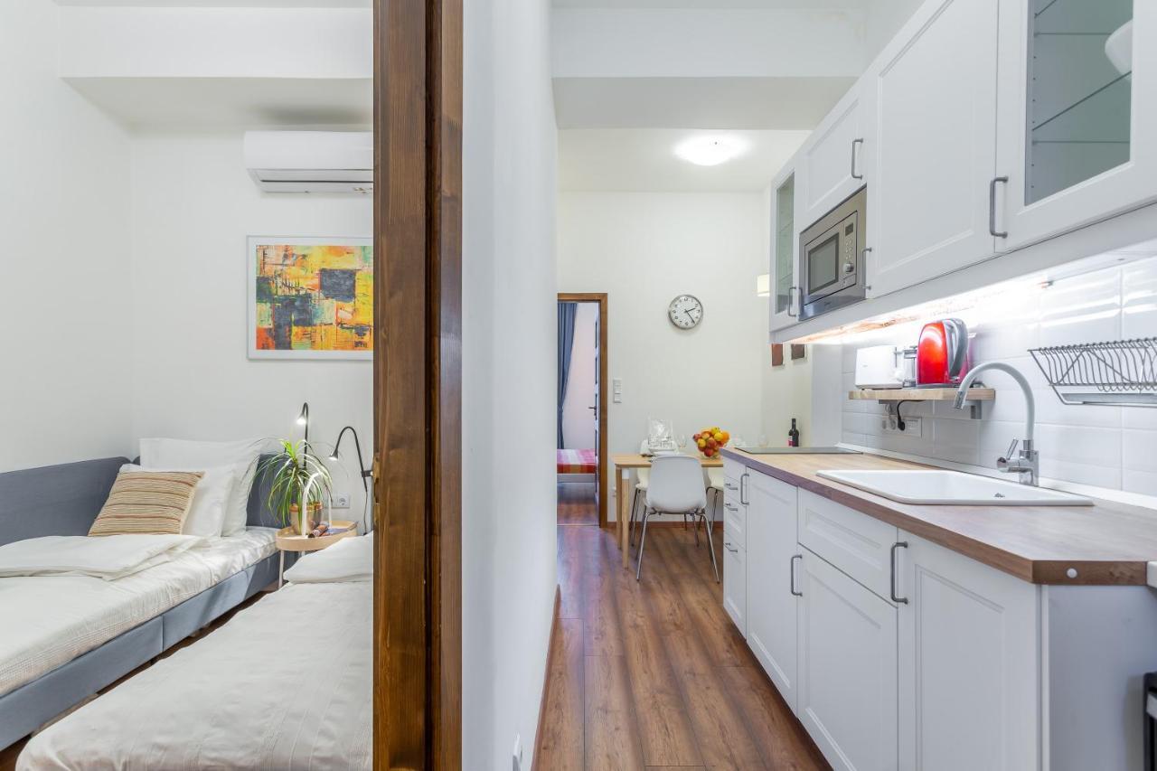 Central Avenue Apartment Budapešť Exteriér fotografie