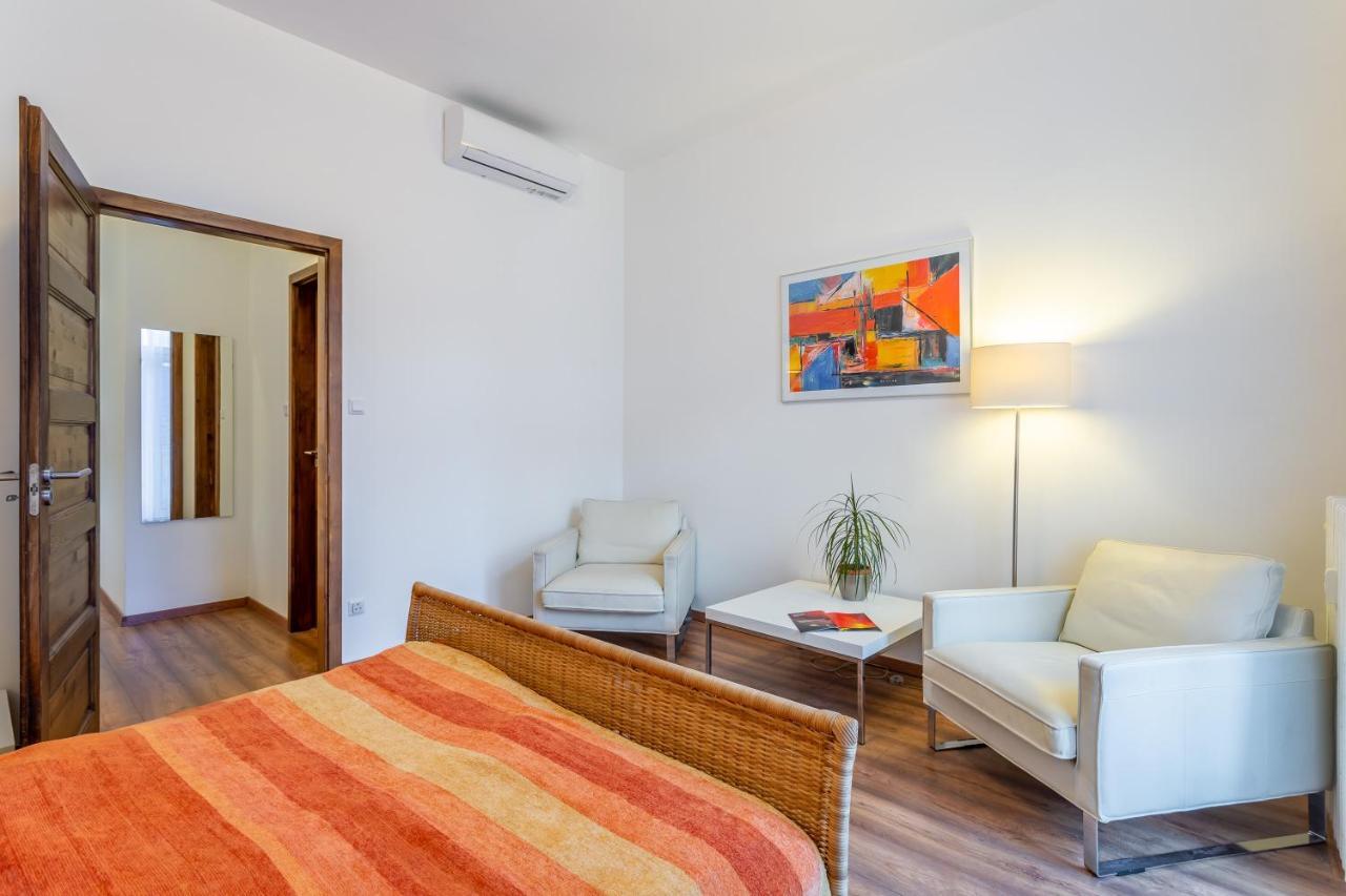 Central Avenue Apartment Budapešť Exteriér fotografie